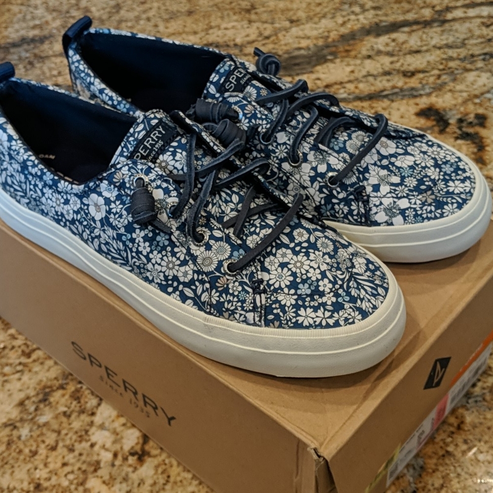 Sperry Top Siders Blue Floral Size 8